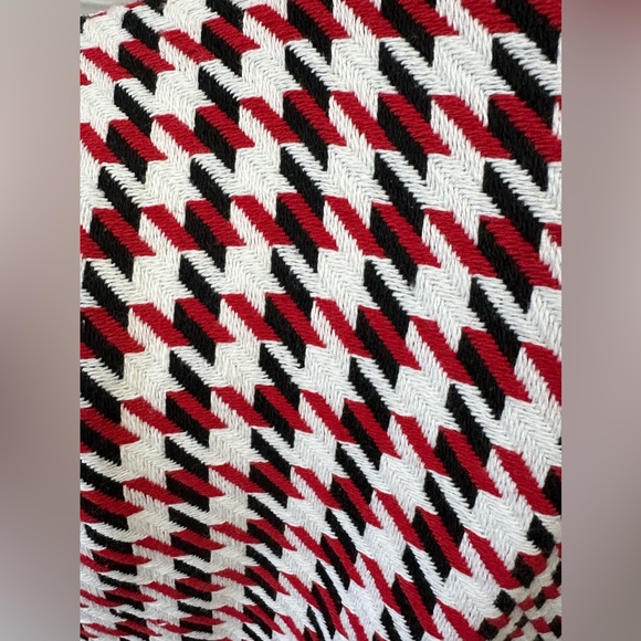 Black and Red Houndstooth light jacket - Picture 8 of 11